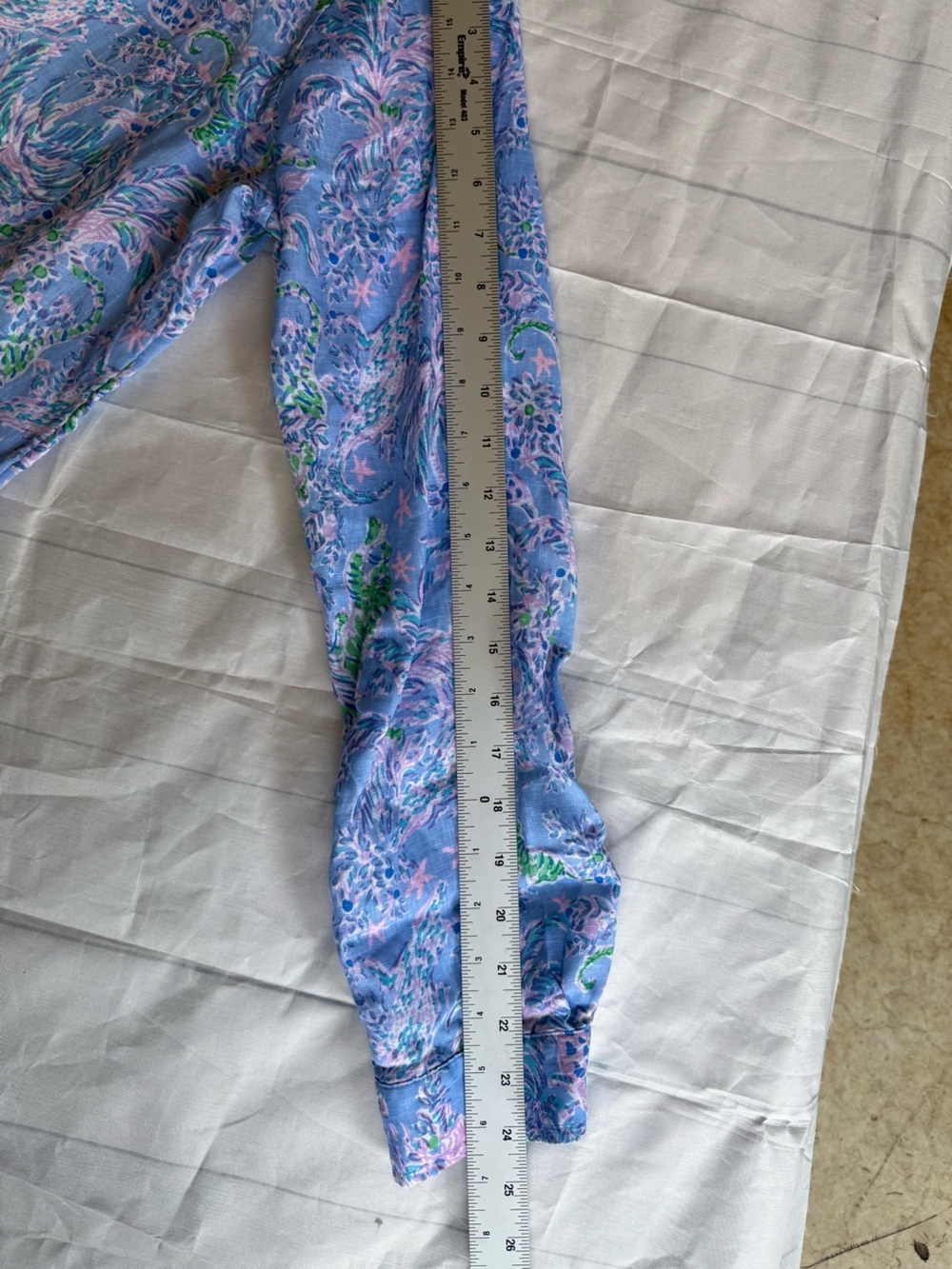 Lilly Pulitzer Sea View Linen Button Down Blue Peri women’s size small - Picture 13 of 16